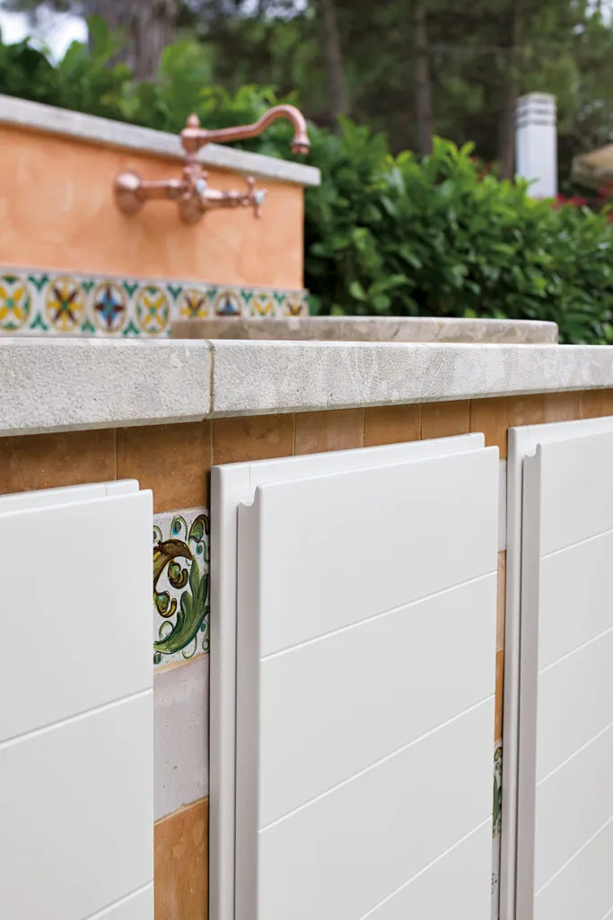 dettaglio cucina outdoor palazzetti su misura lignano friuli 683x1024 1