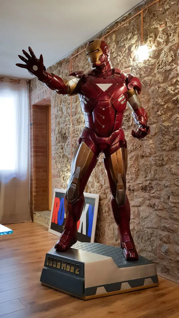 statua grandezza naturale iron man 2 576x1024 1