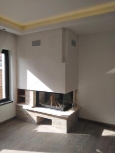 Semineu pe lemne New castle