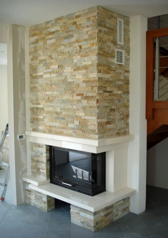 Semineu pe lemne NewCastle