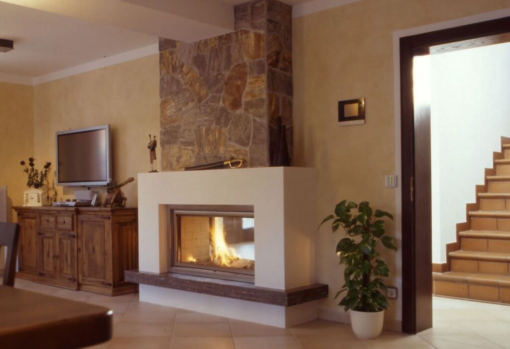 semineu modern tunel