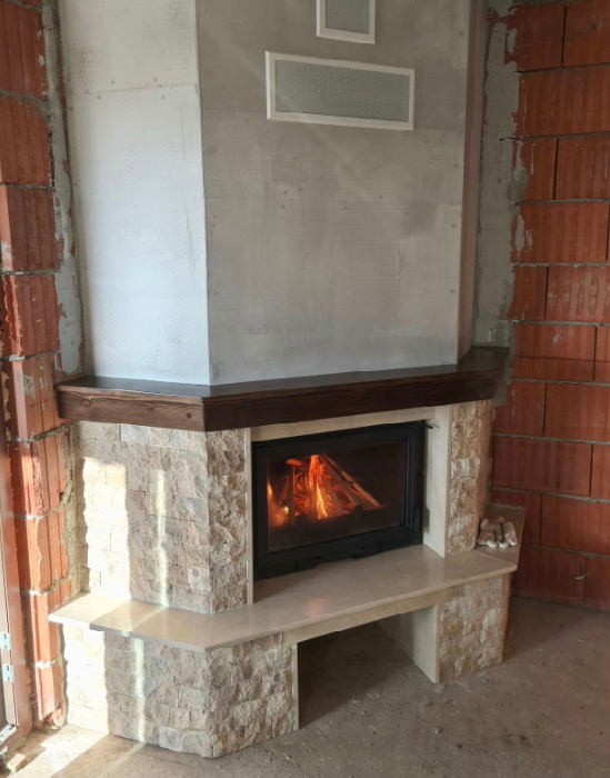semineu pe lemne rustic pe colt 1